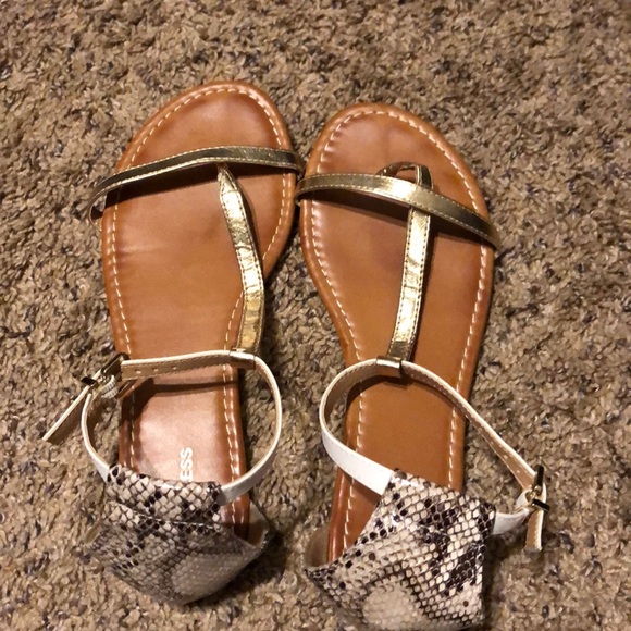 Snake print Express sandals - Picture 1 of 3